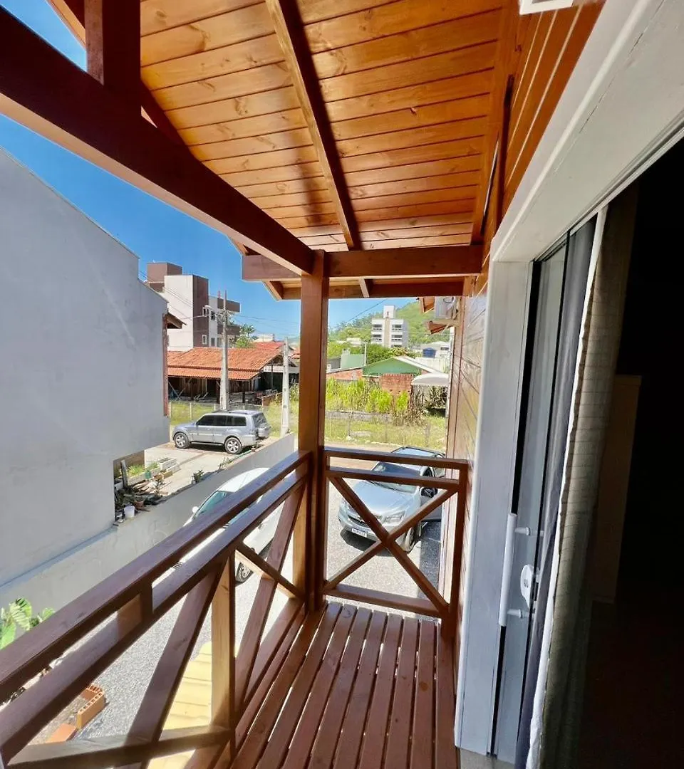 Casa Com Piscina Em Zimbros Villa Bombinhas